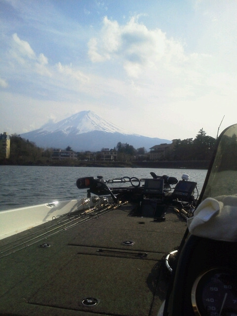 山中湖、河口湖バス釣りガイド。早野剛史-1332232757054.jpg