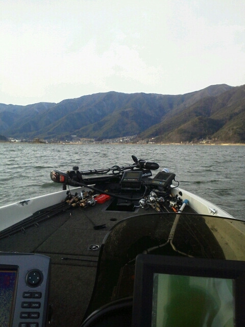 山中湖、河口湖、西湖、野尻湖バス釣りガイド。早野剛史-未設定