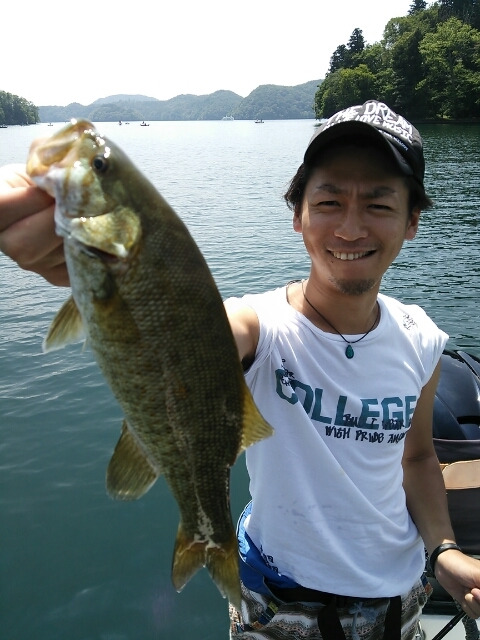 山中湖、河口湖、西湖、野尻湖バス釣りガイド。早野剛史-1376825690822.jpg