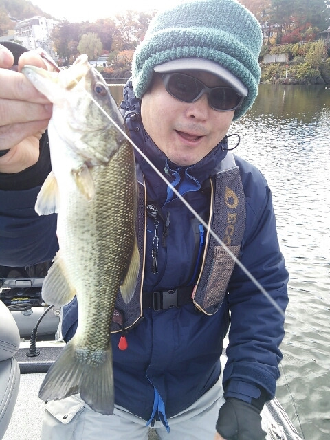 山中湖、河口湖、西湖、野尻湖バス釣りガイド。早野剛史-1384251749866.jpg